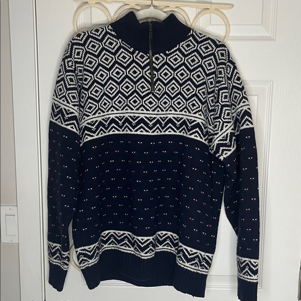Vintage Lakeland Canadian made Men Women L Navy White Sweater half-zip wool